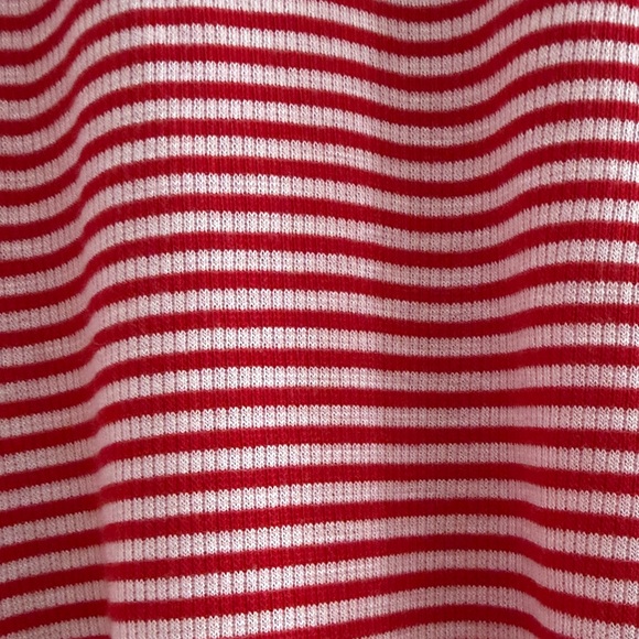 Allie & Rob Lace Trimmed Cold Shoulder Red Striped Tee Size L NWT - Picture 5 of 10